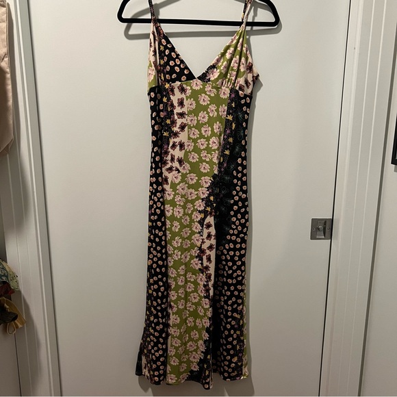 Urban Outfitters Floral Midi Dress - Picture 3 of 5
